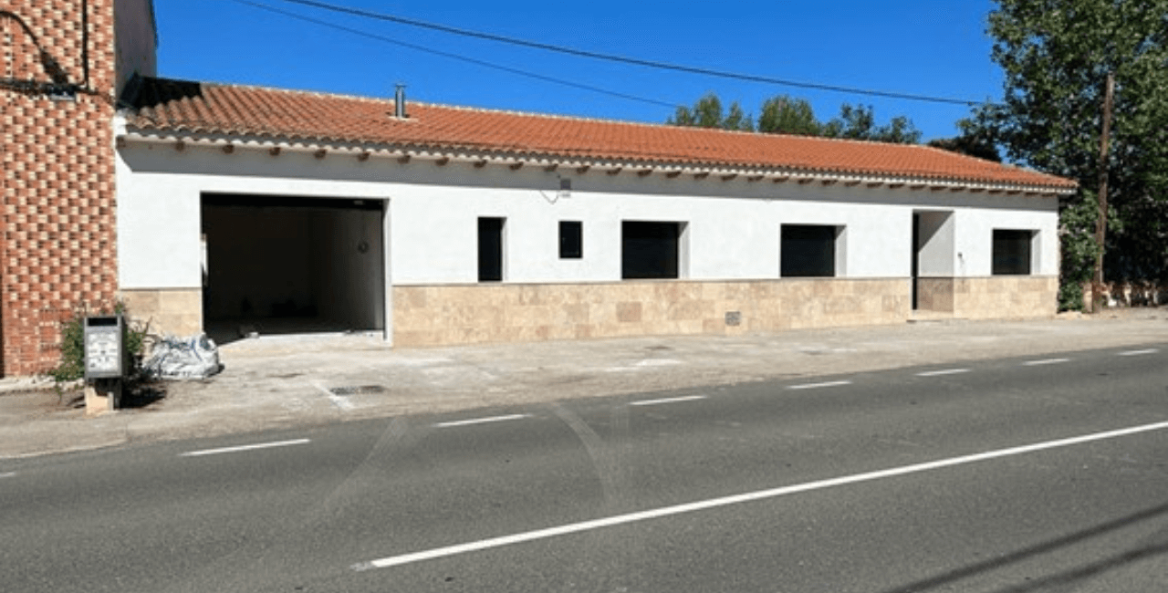 Obra con mortero a la cal fratasado