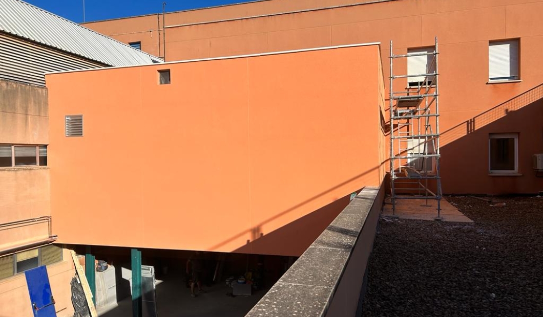 Innovación y eficiencia: el sistema SATE en acción en la obra